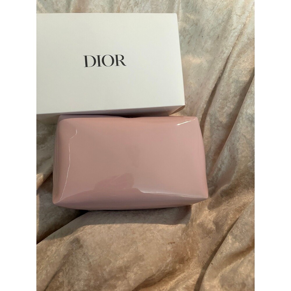 Dior pink makeup trousse - Picture 3 of 3